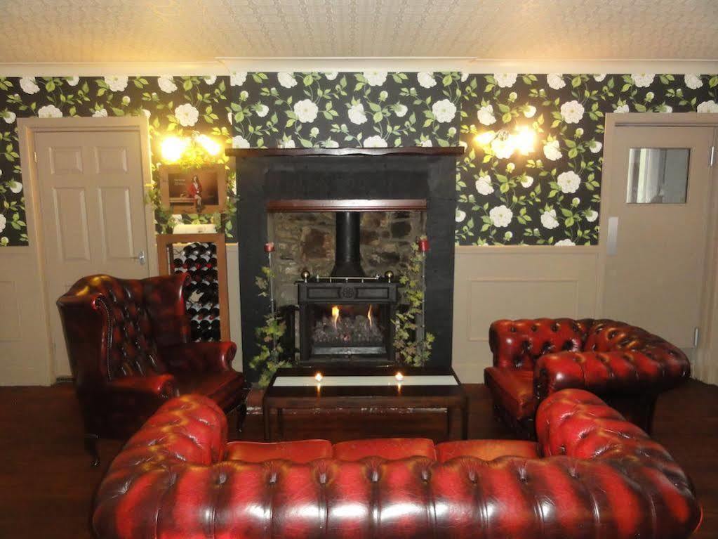 The Old Cross Inn Blairgowrie and Rattray Buitenkant foto