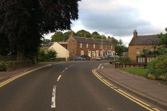 The Old Cross Inn Blairgowrie and Rattray Buitenkant foto